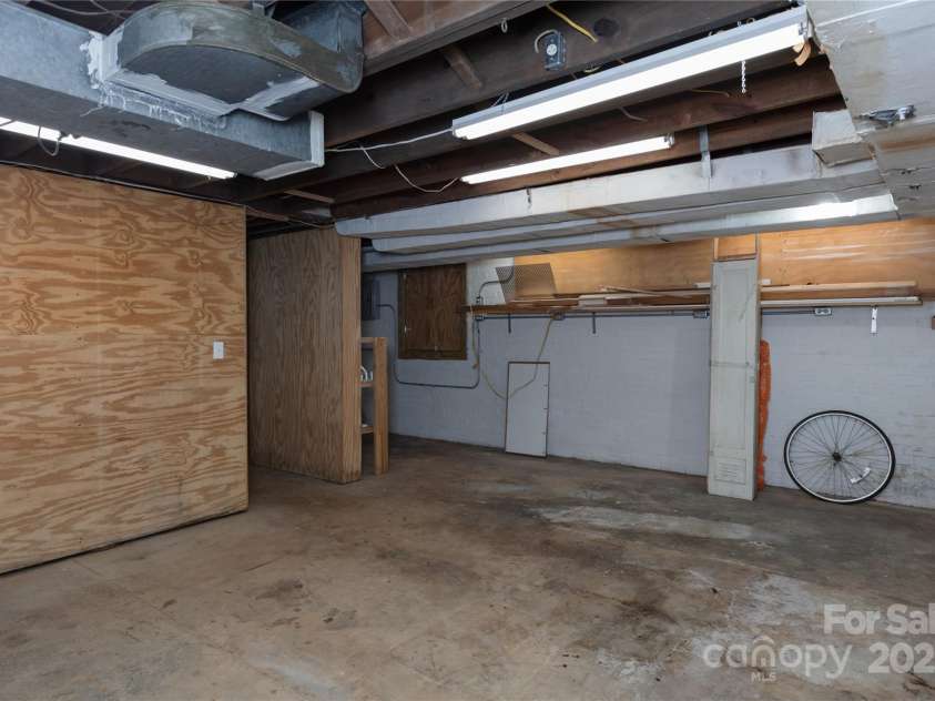 274 4th Street, Albemarle, NC 28001.  MLS# CAR4319819, YatesRealty ID 18066. 