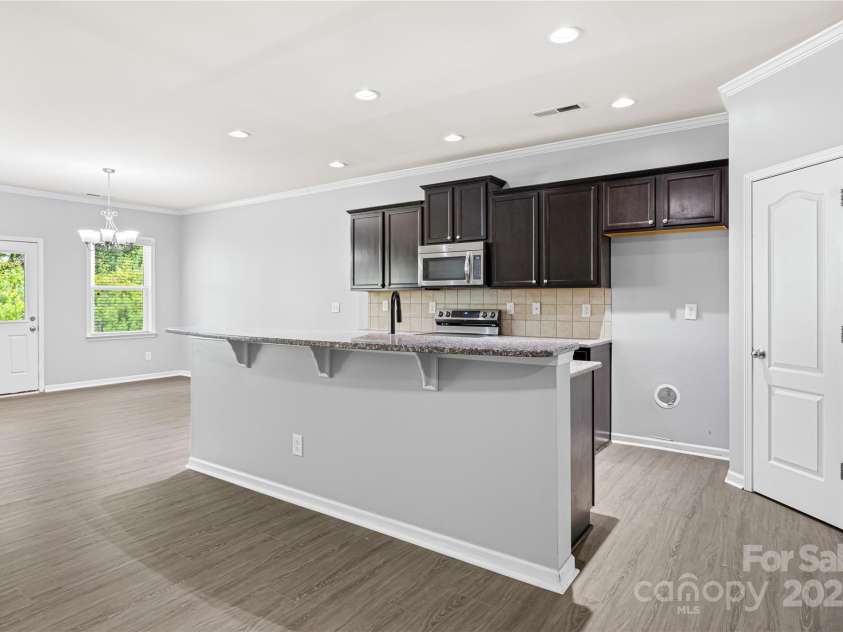 8400 Empress Court, Charlotte, NC 28227.  MLS# CAR4267354, YatesRealty ID 18068. 