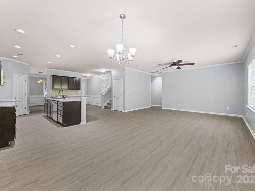 8400 Empress Court, Charlotte, NC 28227.  MLS# CAR4267354, YatesRealty ID 18068. 