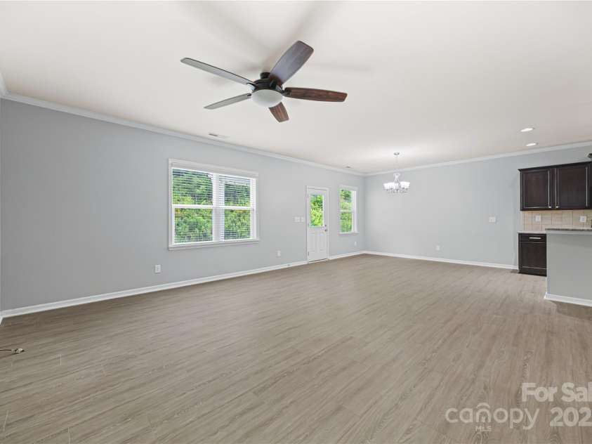 8400 Empress Court, Charlotte, NC 28227.  MLS# CAR4267354, YatesRealty ID 18068. 