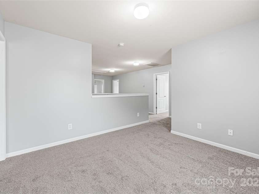 8400 Empress Court, Charlotte, NC 28227.  MLS# CAR4267354, YatesRealty ID 18068. 