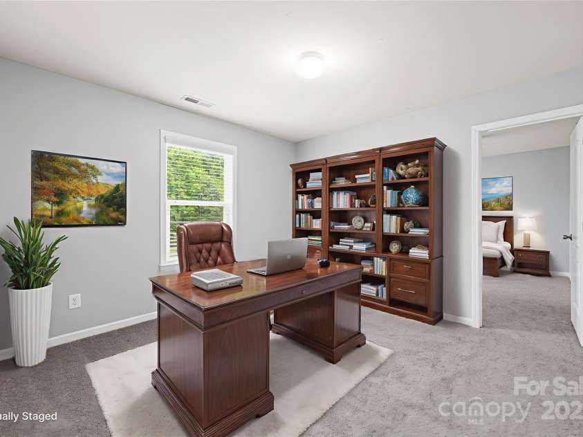 8400 Empress Court, Charlotte, NC 28227.  MLS# CAR4267354, YatesRealty ID 18068. Virtually Staged