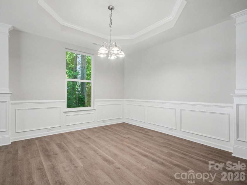 317 Rook Road, Charlotte, NC 28216.  MLS# CAR4373432, YatesRealty ID 18069. 