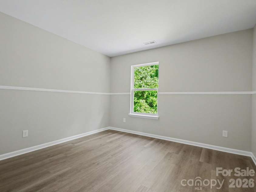 317 Rook Road, Charlotte, NC 28216.  MLS# CAR4373432, YatesRealty ID 18069. 