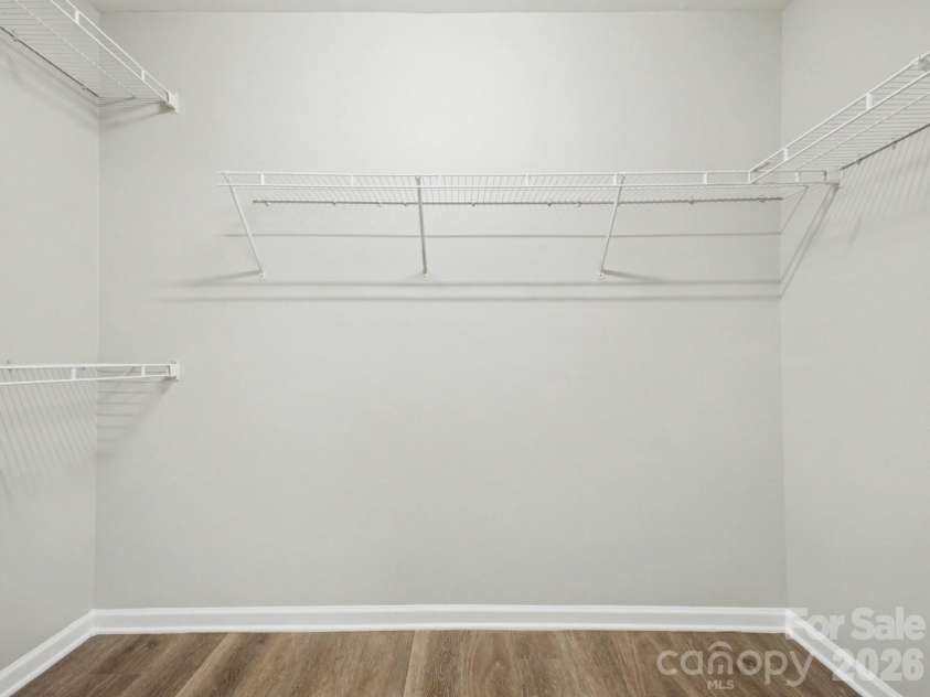 317 Rook Road, Charlotte, NC 28216.  MLS# CAR4373432, YatesRealty ID 18069. 