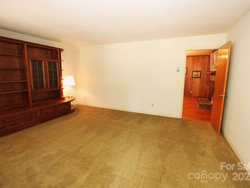 314 Moore Street, Morven, NC 28119.  MLS# CAR4285350, YatesRealty ID 1807. 