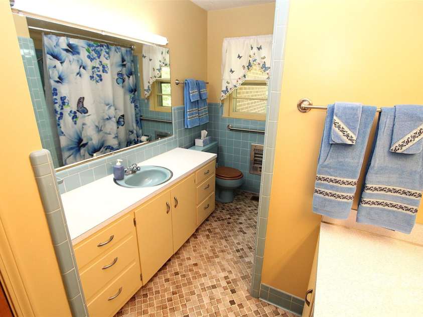 314 Moore Street, Morven, NC 28119.  MLS# CAR4285350, YatesRealty ID 1807. 