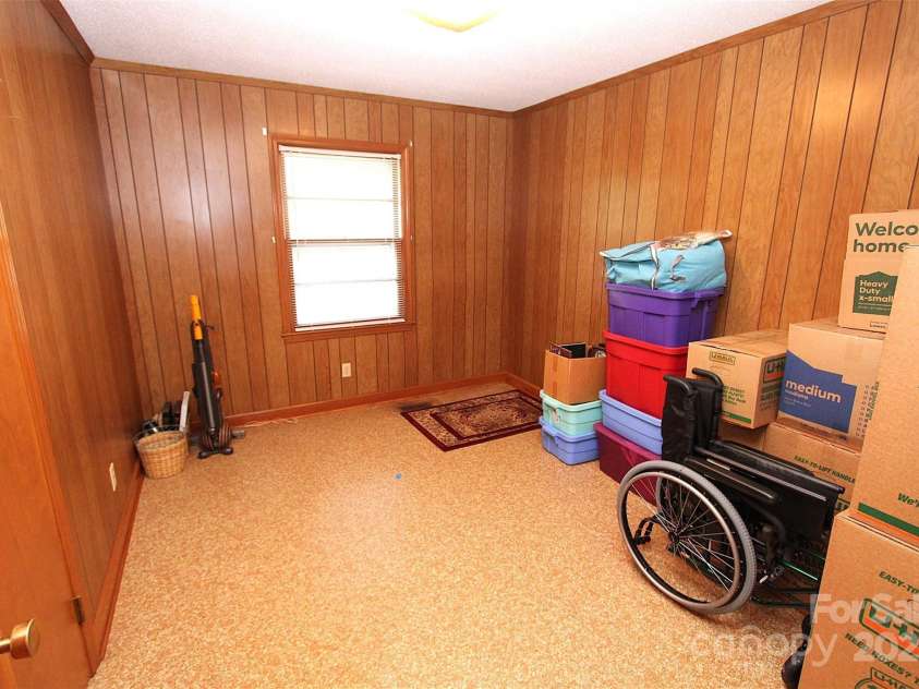 314 Moore Street, Morven, NC 28119.  MLS# CAR4285350, YatesRealty ID 1807. 