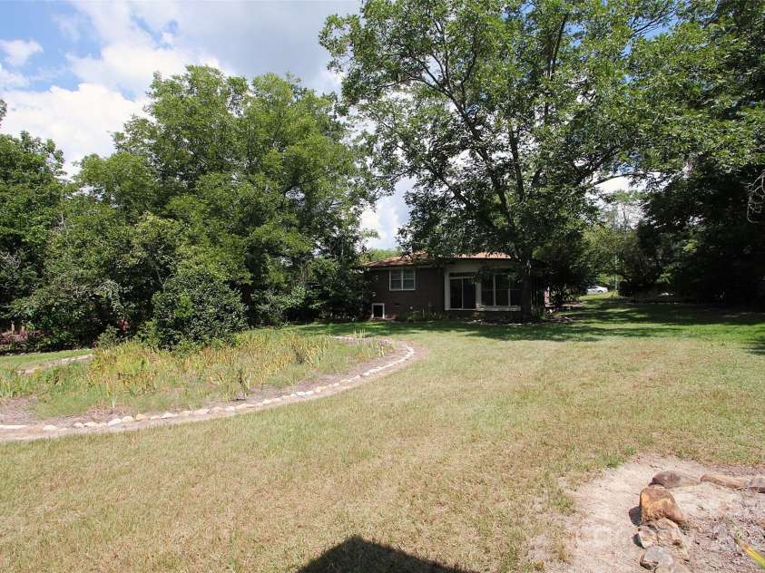 314 Moore Street, Morven, NC 28119.  MLS# CAR4285350, YatesRealty ID 1807. 
