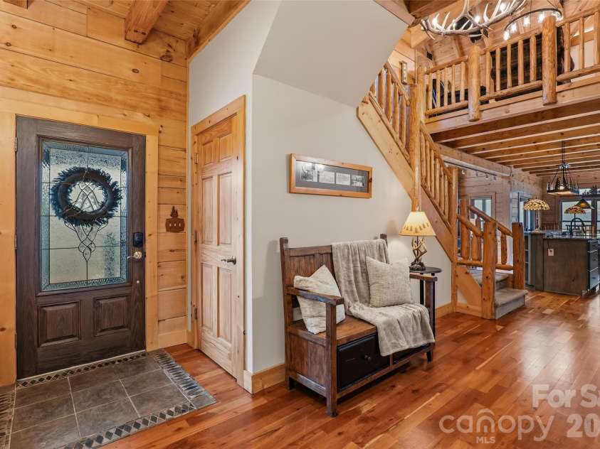 112 Hamburg Mountain Road, Weaverville, NC 28787.  MLS# CAR4336547, YatesRealty ID 18070. 