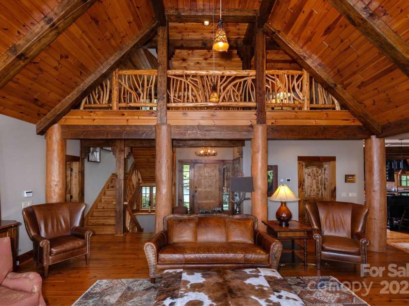 610 Rocky Parkway, Banner Elk, NC 28604.  MLS# CAR4266587, YatesRealty ID 18070. Living Room