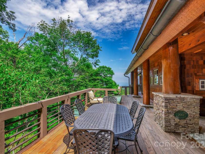 610 Rocky Parkway, Banner Elk, NC 28604.  MLS# CAR4266587, YatesRealty ID 18070. Outdoor Living