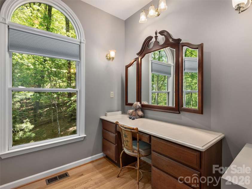126 Stonebridge Drive, Hendersonville, NC 28739.  MLS# CAR4374699, YatesRealty ID 18072. Desk Area off Primary Bedroom