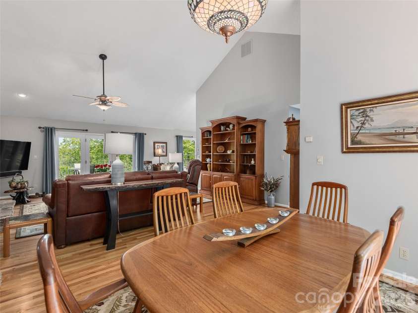 126 Stonebridge Drive, Hendersonville, NC 28739.  MLS# CAR4374699, YatesRealty ID 18072. Dining/Living Room