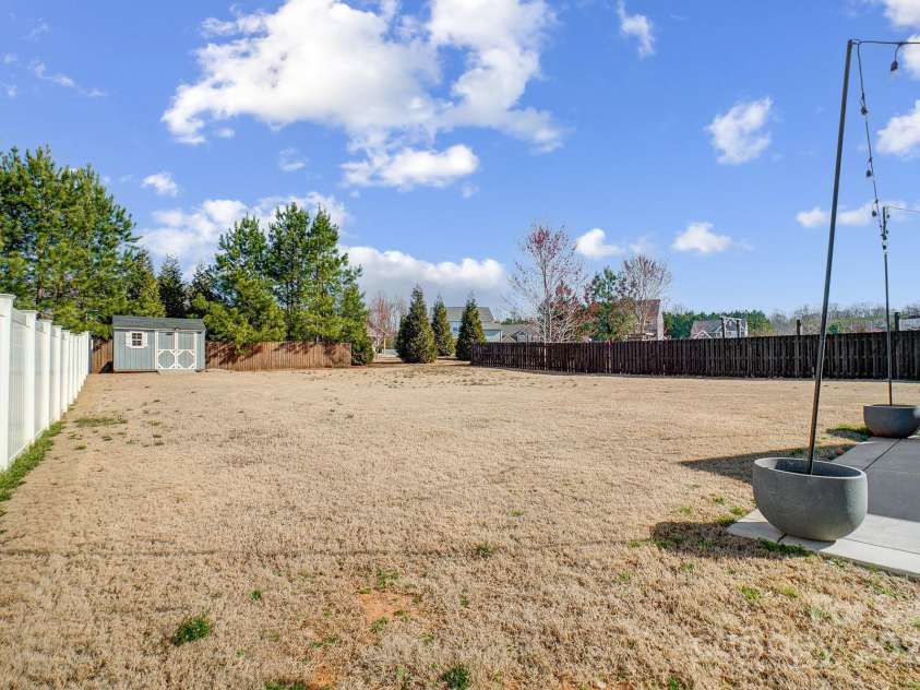 7348 Adirondack Drive, Denver, NC 28037.  MLS# CAR4232291, YatesRealty ID 18073. 