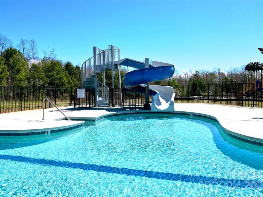 7348 Adirondack Drive, Denver, NC 28037.  MLS# CAR4232291, YatesRealty ID 18073. Neighborhood Pool