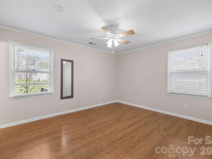3545 Heather Lane, Gastonia, NC 28056.  MLS# CAR4353984, YatesRealty ID 18076. 