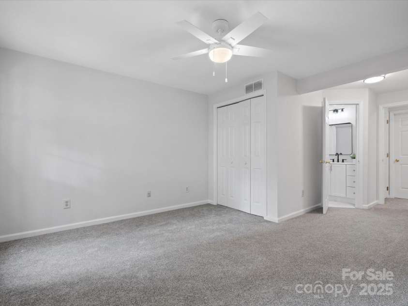 1231 Maple Shade Lane, Charlotte, NC 28270.  MLS# CAR4267054, YatesRealty ID 18078. 