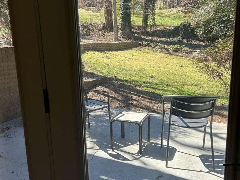 1220 20th Avenue Avenue, Hickory, NC 28601.  MLS# CAR4227872, YatesRealty ID 1808. 