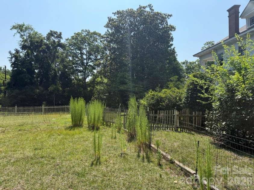 206 Rose Terrace, Wadesboro, NC 28170.  MLS# CAR4413278, YatesRealty ID 1808. 