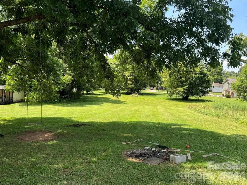 1219-1217 Old Wilkesboro Road, Salisbury, NC 28144.  MLS# CAR4358435, YatesRealty ID 18082. 