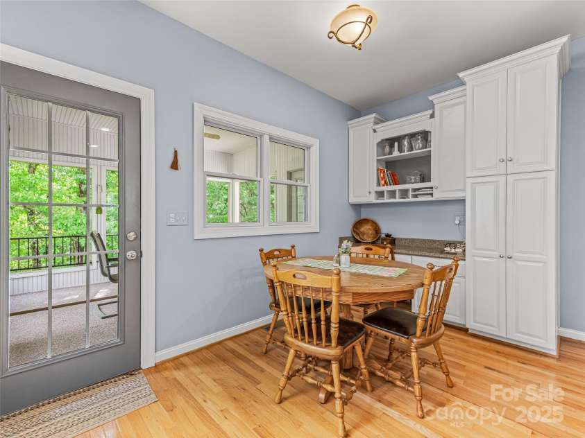 138 Bridlewood Trail, Mills River, NC 28759.  MLS# CAR4258738, YatesRealty ID 18082. 
