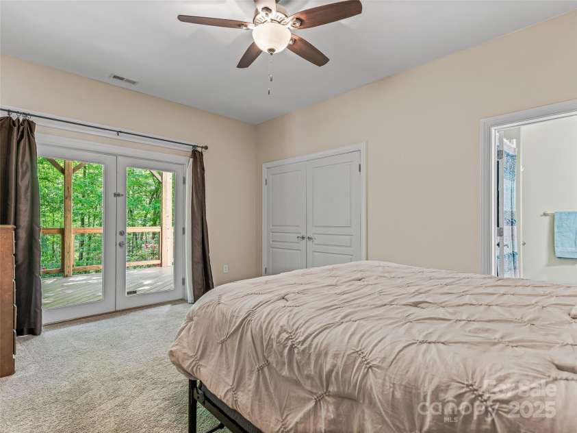 138 Bridlewood Trail, Mills River, NC 28759.  MLS# CAR4258738, YatesRealty ID 18082. 