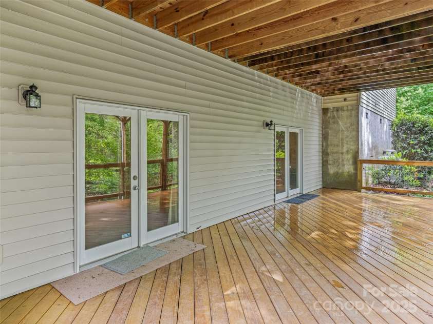 138 Bridlewood Trail, Mills River, NC 28759.  MLS# CAR4258738, YatesRealty ID 18082. 