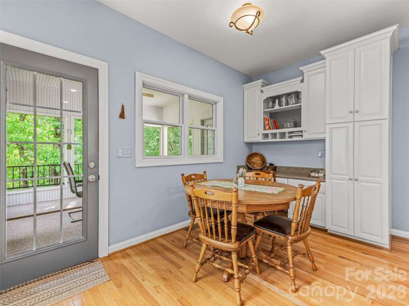 138 Bridlewood Trail, Mills River, NC 28759.  MLS# CAR4258738, YatesRealty ID 18082. 