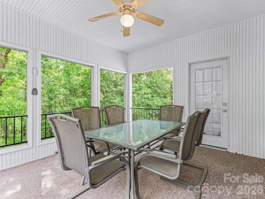 138 Bridlewood Trail, Mills River, NC 28759.  MLS# CAR4258738, YatesRealty ID 18082. 