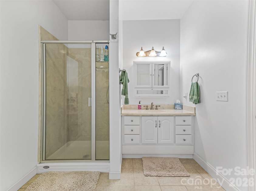 138 Bridlewood Trail, Mills River, NC 28759.  MLS# CAR4258738, YatesRealty ID 18082. 