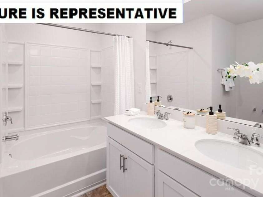 135 Way Cross Lane, Troutman, NC 28166.  MLS# CAR4254508, YatesRealty ID 18083. 