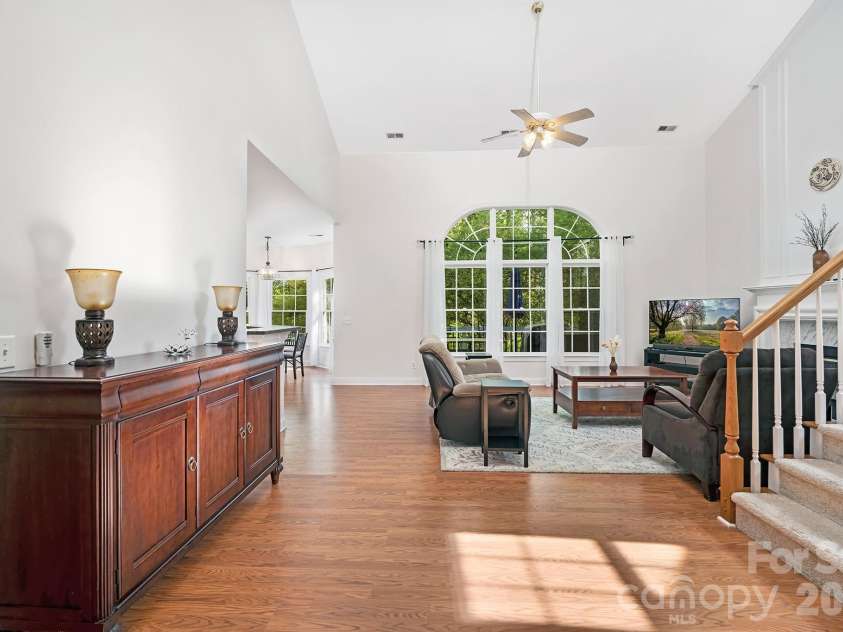 8908 Leinster Drive, Charlotte, NC 28277.  MLS# CAR4371999, YatesRealty ID 18084. 