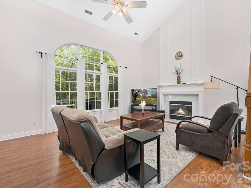 8908 Leinster Drive, Charlotte, NC 28277.  MLS# CAR4371999, YatesRealty ID 18084. 