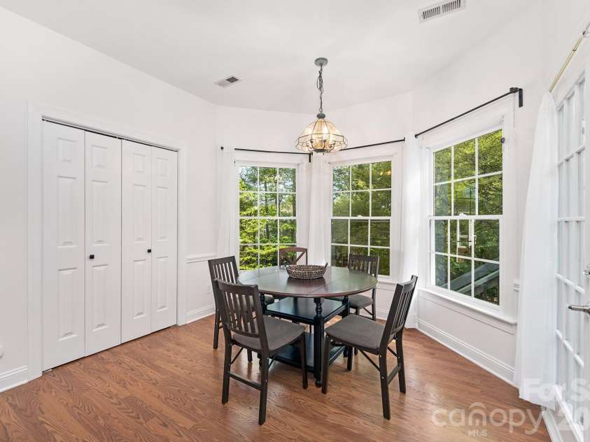 8908 Leinster Drive, Charlotte, NC 28277.  MLS# CAR4371999, YatesRealty ID 18084. 