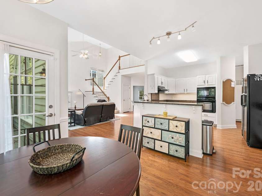 8908 Leinster Drive, Charlotte, NC 28277.  MLS# CAR4371999, YatesRealty ID 18084. 