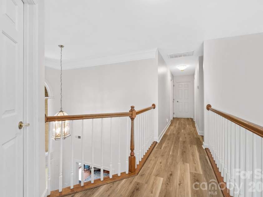 8908 Leinster Drive, Charlotte, NC 28277.  MLS# CAR4371999, YatesRealty ID 18084. 
