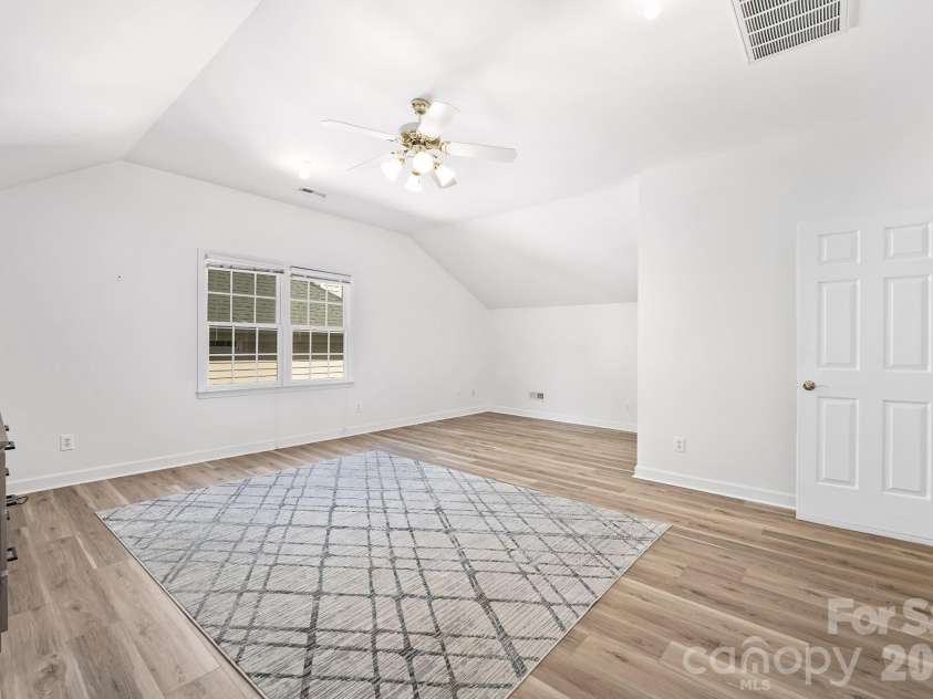 8908 Leinster Drive, Charlotte, NC 28277.  MLS# CAR4371999, YatesRealty ID 18084. 