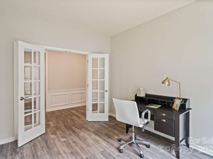 2329 Delaney Drive, Fort Mill, SC 29715.  MLS# CAR4258453, YatesRealty ID 18086. Office