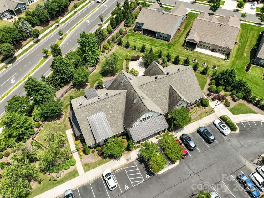 2329 Delaney Drive, Fort Mill, SC 29715.  MLS# CAR4258453, YatesRealty ID 18086. Secondary Amenity Building