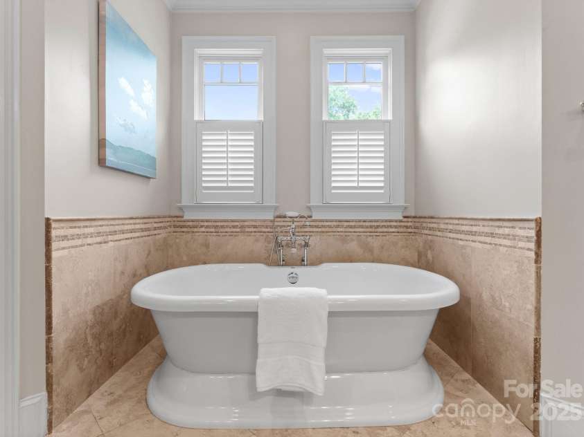 3815 Stoney Ridge Trail, Charlotte, NC 28210.  MLS# CAR4255278, YatesRealty ID 18087. 