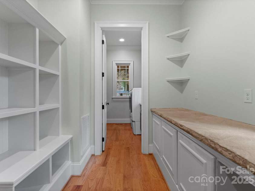 3815 Stoney Ridge Trail, Charlotte, NC 28210.  MLS# CAR4255278, YatesRealty ID 18087. 
