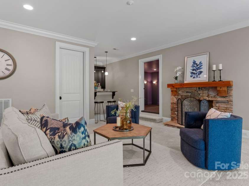 3815 Stoney Ridge Trail, Charlotte, NC 28210.  MLS# CAR4255278, YatesRealty ID 18087. 