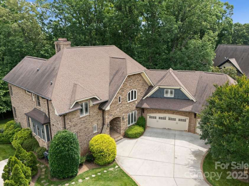 3815 Stoney Ridge Trail, Charlotte, NC 28210.  MLS# CAR4255278, YatesRealty ID 18087. 