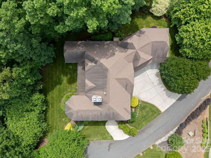 3815 Stoney Ridge Trail, Charlotte, NC 28210.  MLS# CAR4255278, YatesRealty ID 18087. 