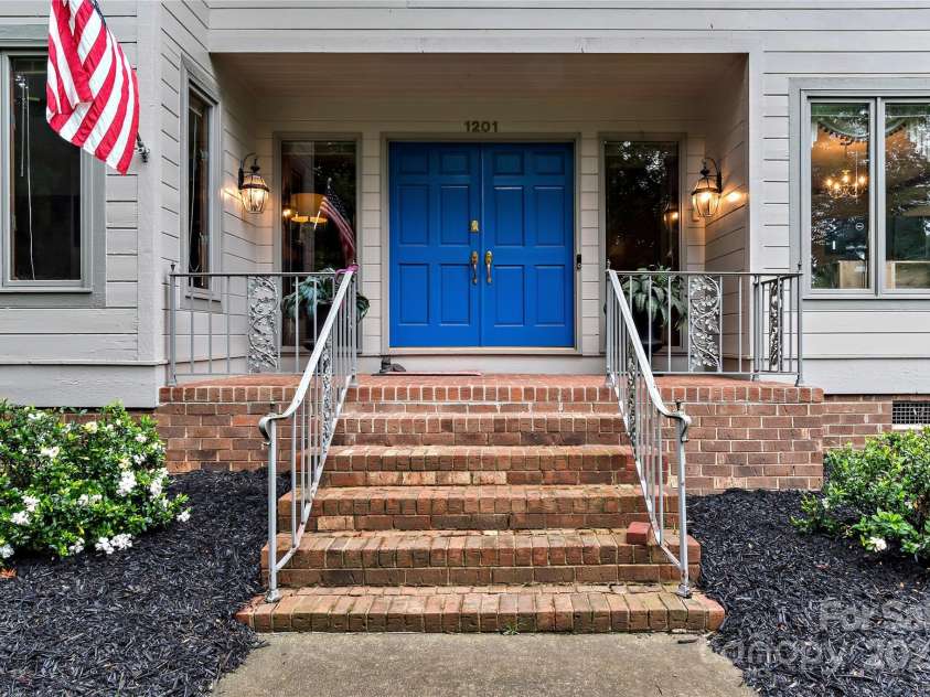 1201 Cliffspring Court, Winston Salem, NC 27104.  MLS# CAR4265096, YatesRealty ID 18088. 