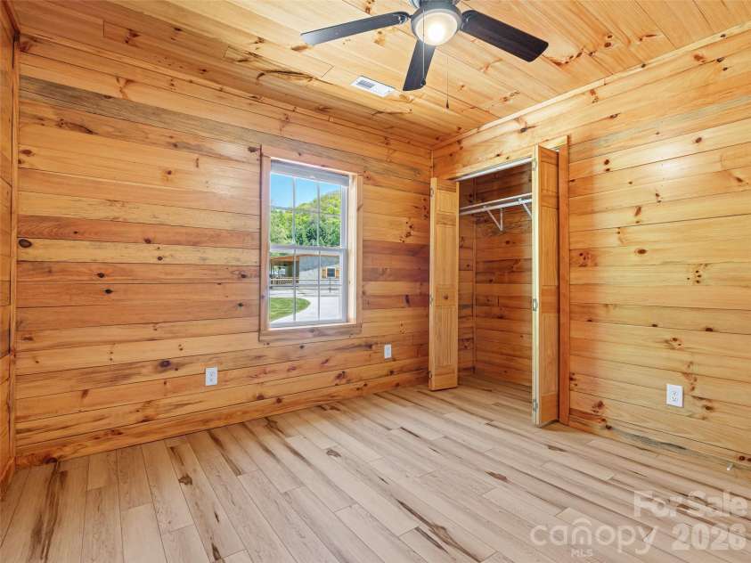 5881 US 23 Highway, Mars Hill, NC 28754.  MLS# CAR4374196, YatesRealty ID 18088. 