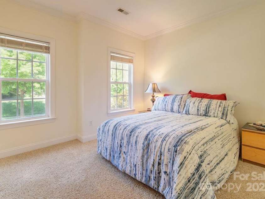 224 Fennel Dun Circle, Biltmore Lake, NC 28715.  MLS# CAR4222768, YatesRealty ID 1809. 