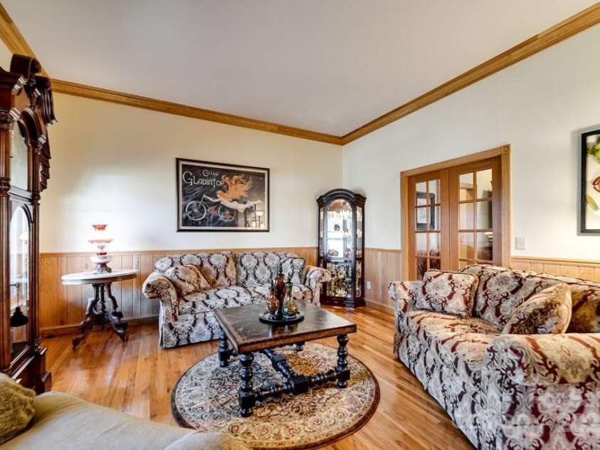 832 Asheville Highway, Sylva, NC 28779.  MLS# CAR4333910, YatesRealty ID 1809. 