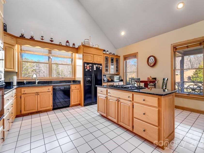 832 Asheville Highway, Sylva, NC 28779.  MLS# CAR4333910, YatesRealty ID 1809. 